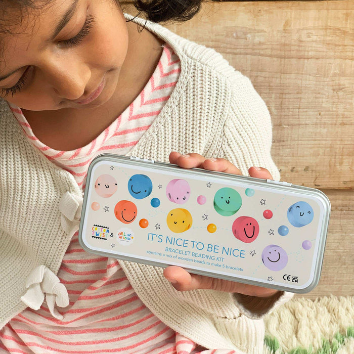 It's Nice To Be Nice Armband-Perlenset für Kinder