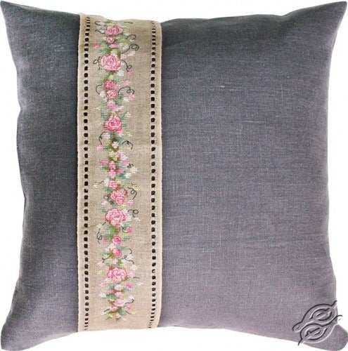 Cross Stitch Kit Luca-S | Pillowcase Kit - Garland of Roses, PB104