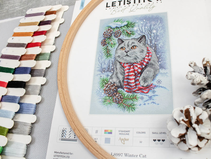 Cross Stitch Kit LETISTITCH - Winter Cat, L8997