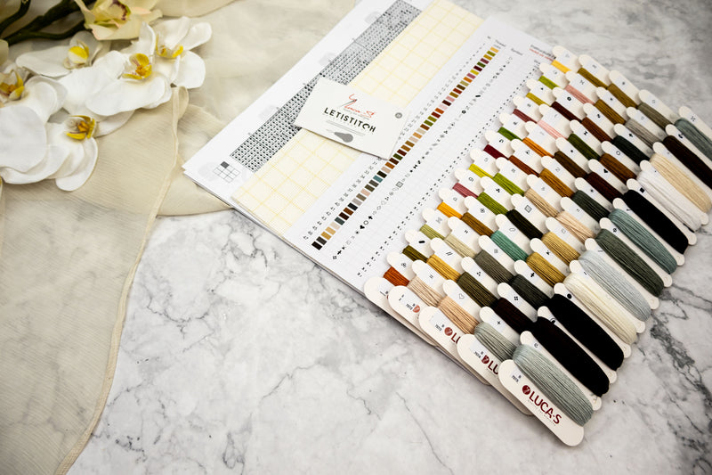 Petit Point Kit Luca-S GOLD -  The Mysterious Magnolias , G707