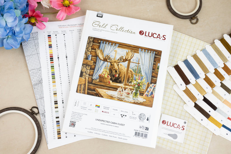 Petit Point Kit Luca-S GOLD - Unexpected Cabin Guest, G731