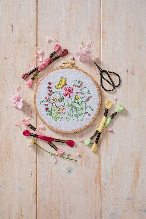 Anchor Cross Stitch Kit - DCX013, Anna Wild Flowers Cross Stitch Kits - HobbyJobby