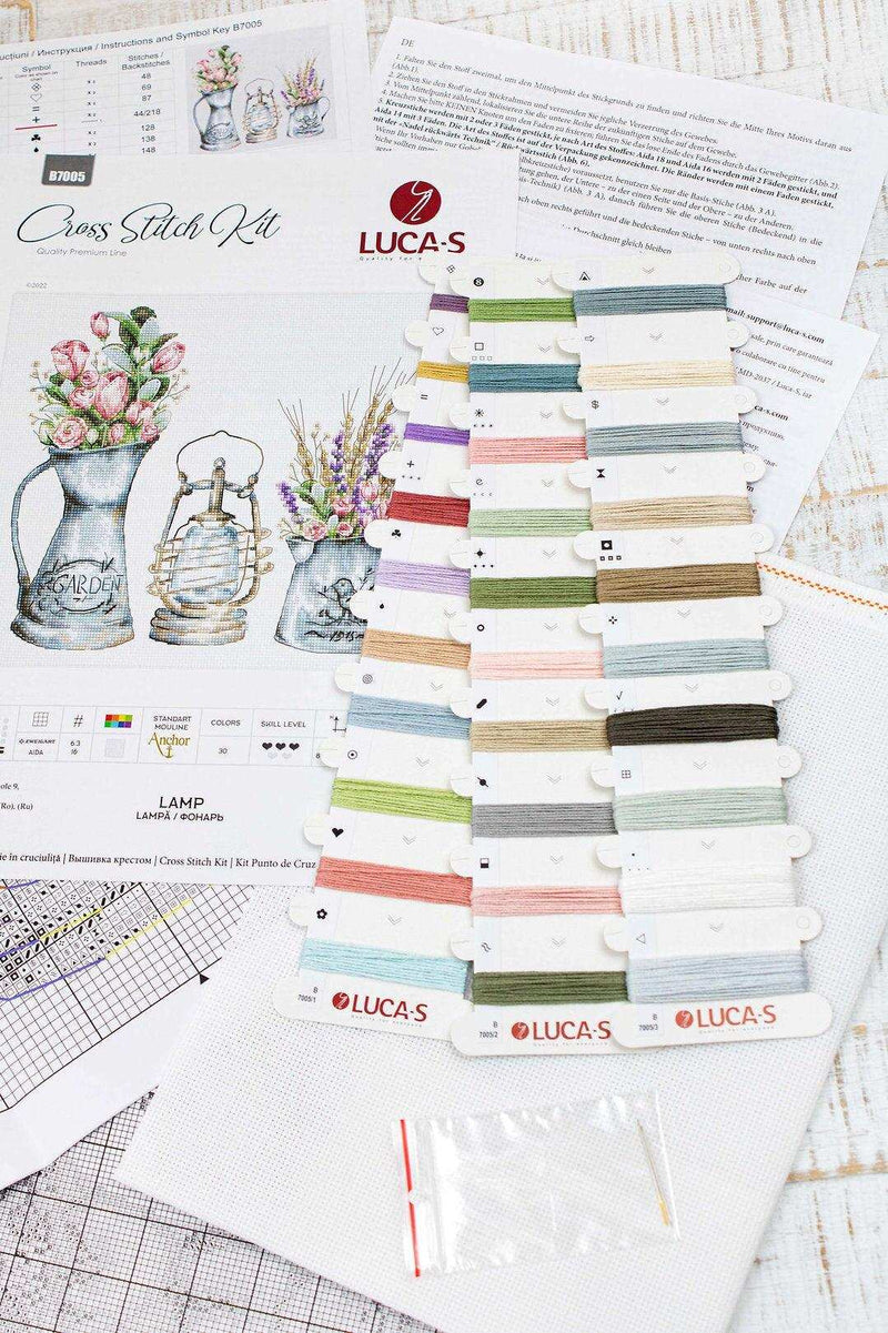 Cross Stitch Kit Luca-S - Lamp, B7005