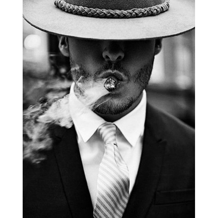 Diamond Painting Kit - SMOKING MAN 38 _ 48 CM WD134