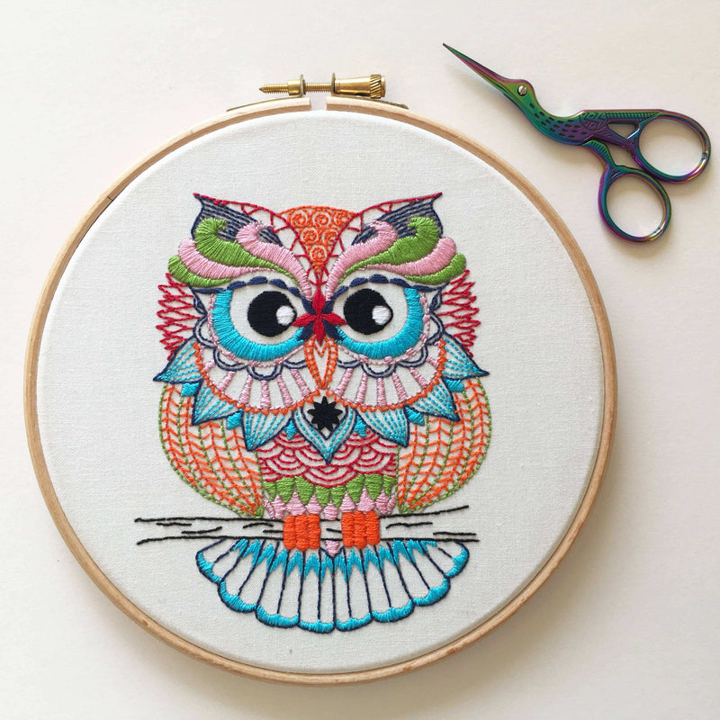 Owl Embroidery Kit: Boxed kit with hoop