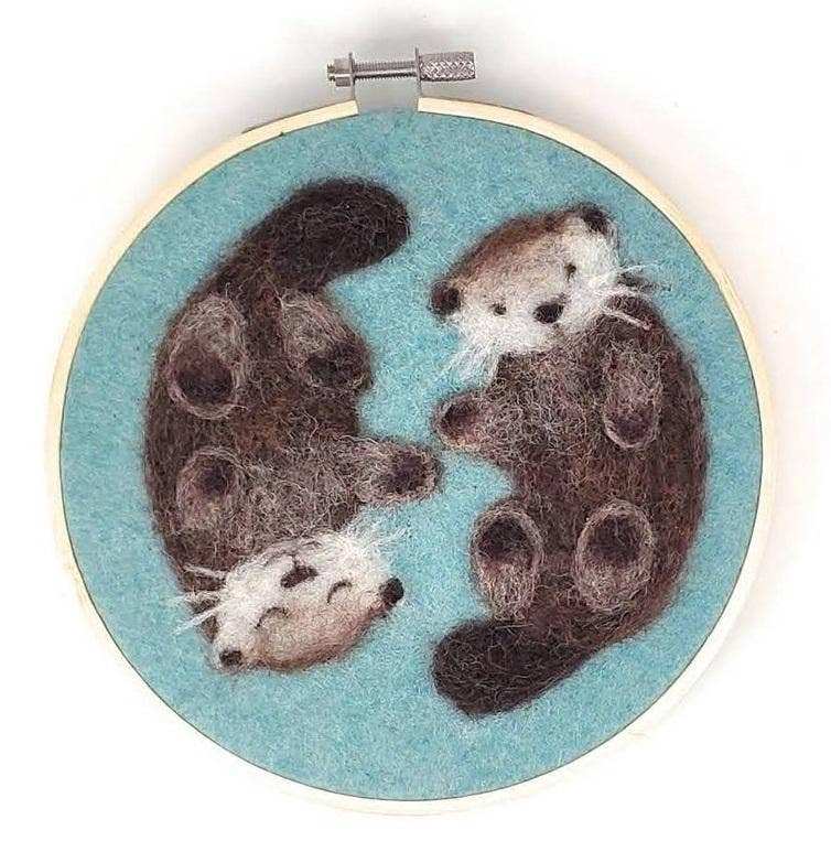 Otter in einem Reifen Nadelfilz-Bastelset