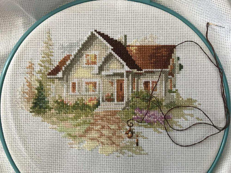 Cross Stitch Kit Alisa - July House, 3-20