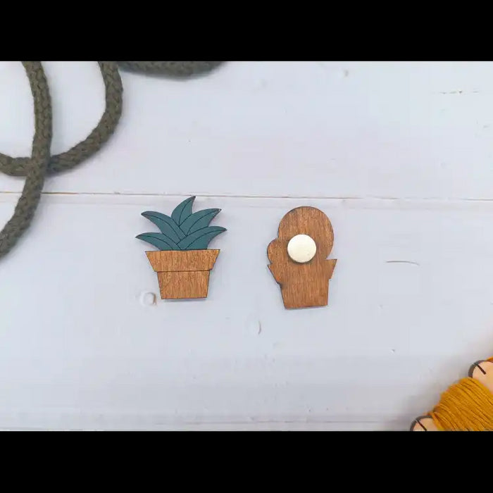 MAGNETIC NEEDLE HOLDER. SUCCULENT KF059/63