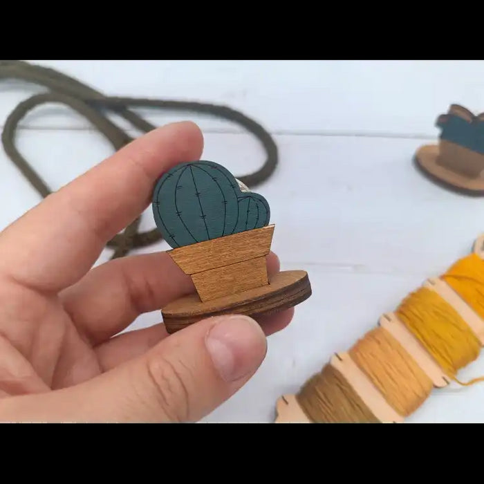 THREAD CUTTER. CACTUS KF050/1