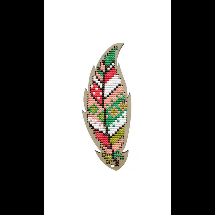 COLOURFUL FEATHER KF022/45-3