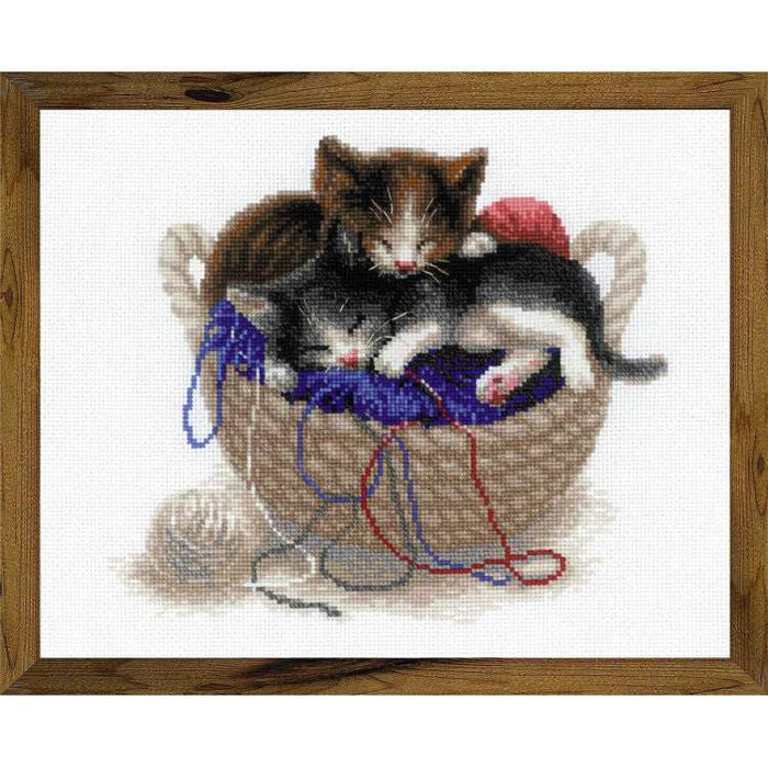 Cross Stitch Kit Riolis - KITTENS IN A BASKET SR1724
