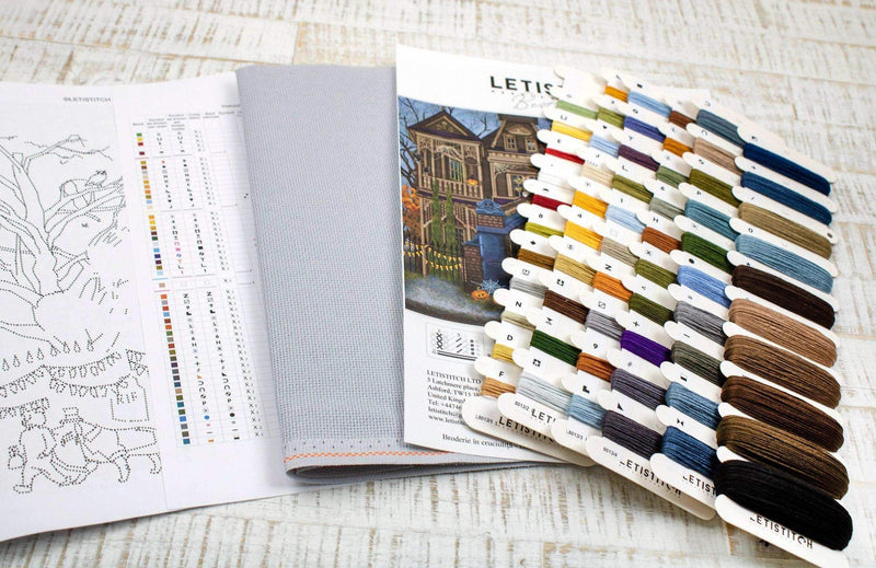 Cross Stitch Kit LetiStitch - Moonlight Manor - HobbyJobby