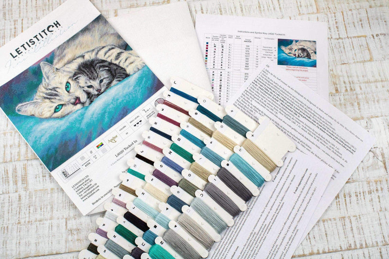 Cross Stitch Kit LetiStitch - Tucked In / Fine Collection - HobbyJobby