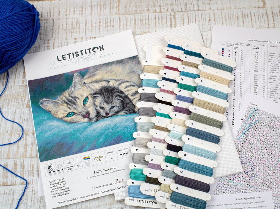 Cross Stitch Kit LetiStitch - Tucked In / Fine Collection - HobbyJobby
