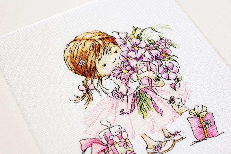 Cross Stitch Kit Luca-S - The Girl with Flowers and Gifts, B1055 - Luca-S