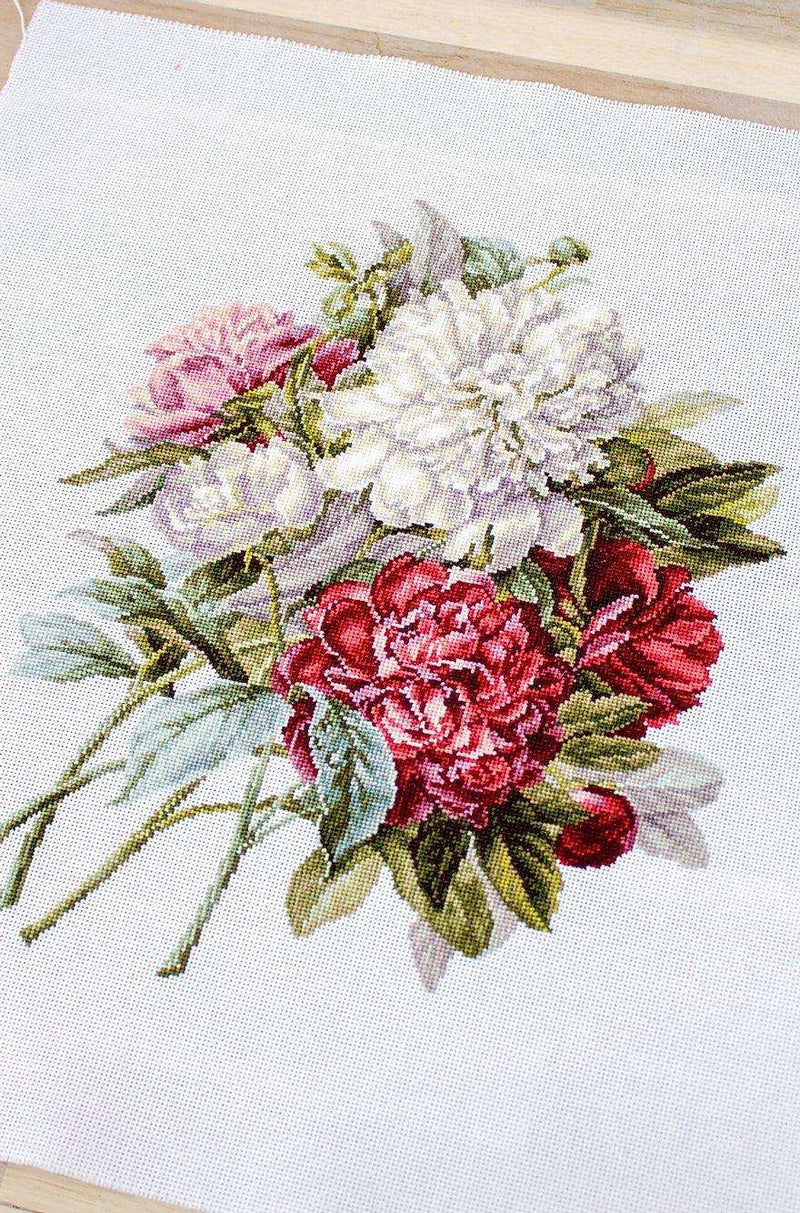 Cross Stitch Kit Luca-S - The Peonies, B2355 - Luca-S