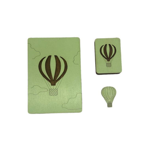 Wooden needle case. Green balloon.KF056/15 Needle Cases - HobbyJobby